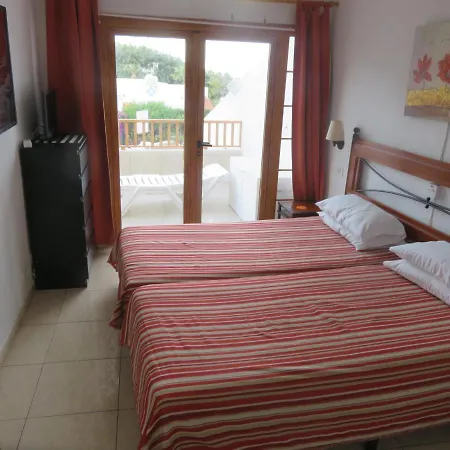 Los Geranios Apartment San Eugenio